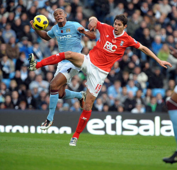 层和策略明 层和策略明