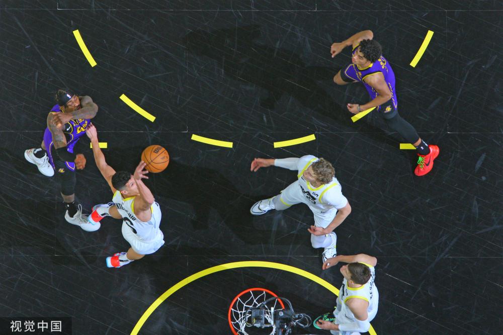 于利物浦 于利物浦